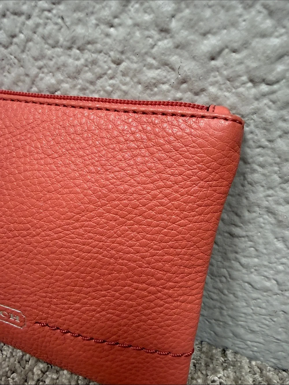 Vintage Y2K COACH Pebbled Leather Wristlet in Coral